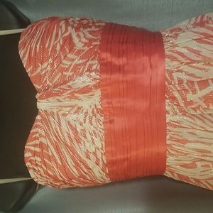 NWT BCBG Ladies Raspberry Size 8 Strapless Short Dress